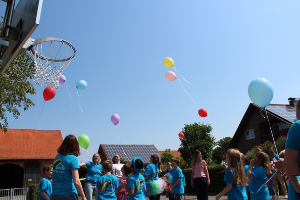 Luftballons mit guten Wünschen